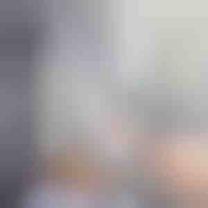 Sienas apģērbu saliekamais pakaramais | FOLDONA